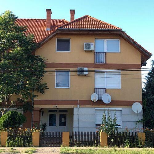 Hanga Apartman Tiszafüred Exterior foto